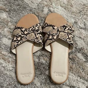 Abercrombie snake print sandals